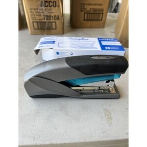 Swingline S7066404A Optima 25 Reduced Effort Stapler, 25-Sheet Capacity, Slate B
